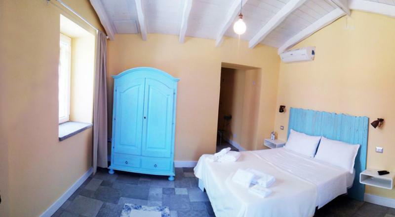 Casale Diletta Bed and Breakfast Castiadas Εξωτερικό φωτογραφία